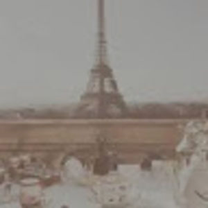 Meet your Posher, Chloe